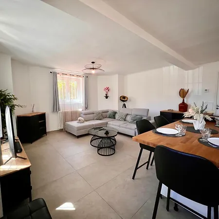 Provence Deux & Jardin Lägenhet