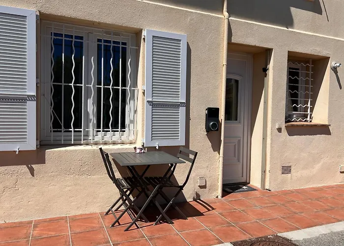 Apartment Provence Deux & Jardin *